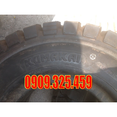 VỎ ĐẶC XE NÂNG 7.00-12 KUMAKAI