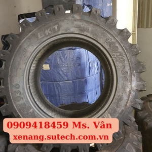 Vỏ xe xúc lật BKT Ấn Độ