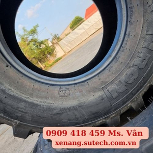 Vỏ xe xúc Hàn Quốc