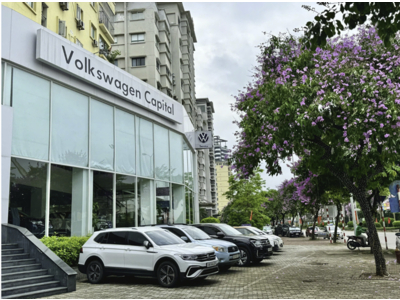 Volkswagen Capital - Đại lý phân phối chính hãng chuẩn 4S Volkswagen toàn cầu kỷ niệm sinh nhật 2 tuổi.
