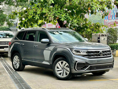 Volkswagen Teramont 2024. Đánh giá & báo giá khuyến mại