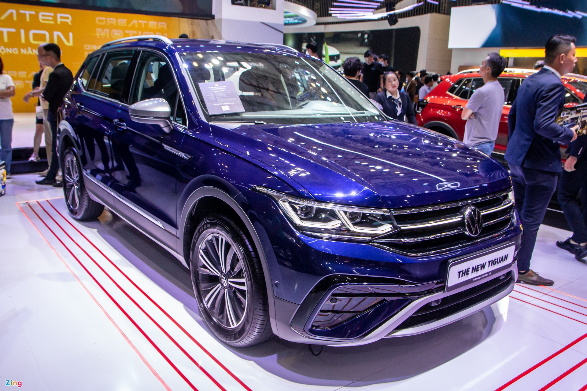 Volkswagen Tiguan Allspace 2.0L - Hình 3