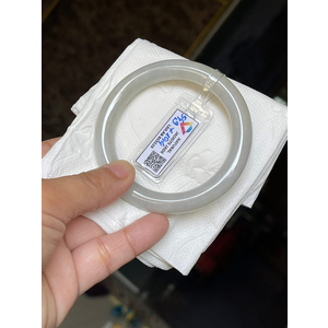 Vòng tím phớt ánh lục nhạt