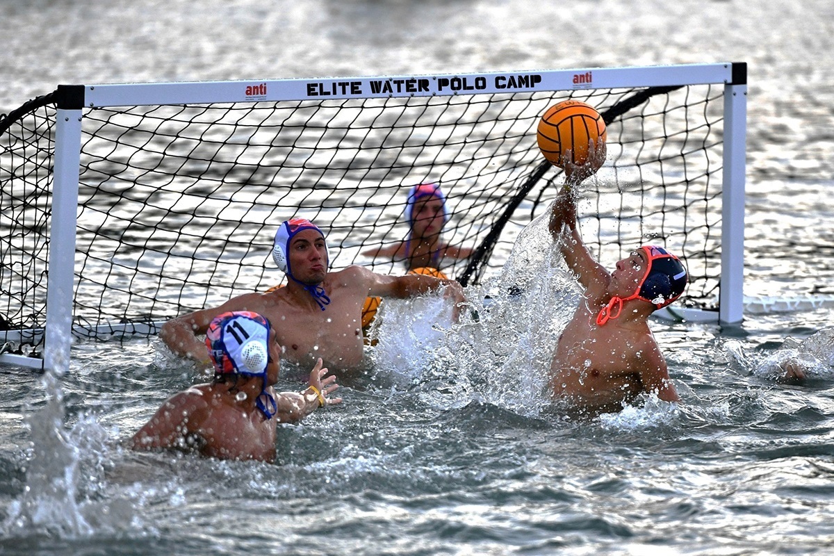 BANH BÓNG NƯỚC ANTI WAVE