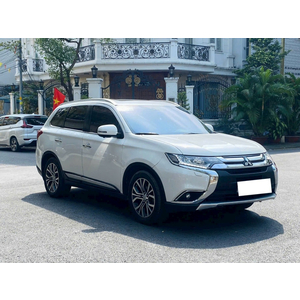 Xe CŨ Mitsubishi OUTLANDER CVT 2.0 Premium 2019 màu trắng