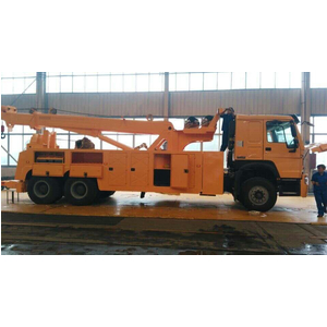 Xe cứu hộ giao thông howo 3 chân gắn cẩu xoay 20 tấn