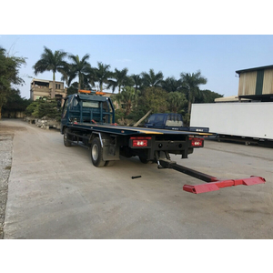 Xe cứu hộ giao thông sàn trượt thaco 700c