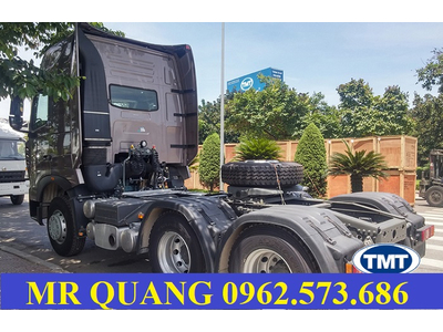 Chắn bùn sau xe Howo A7