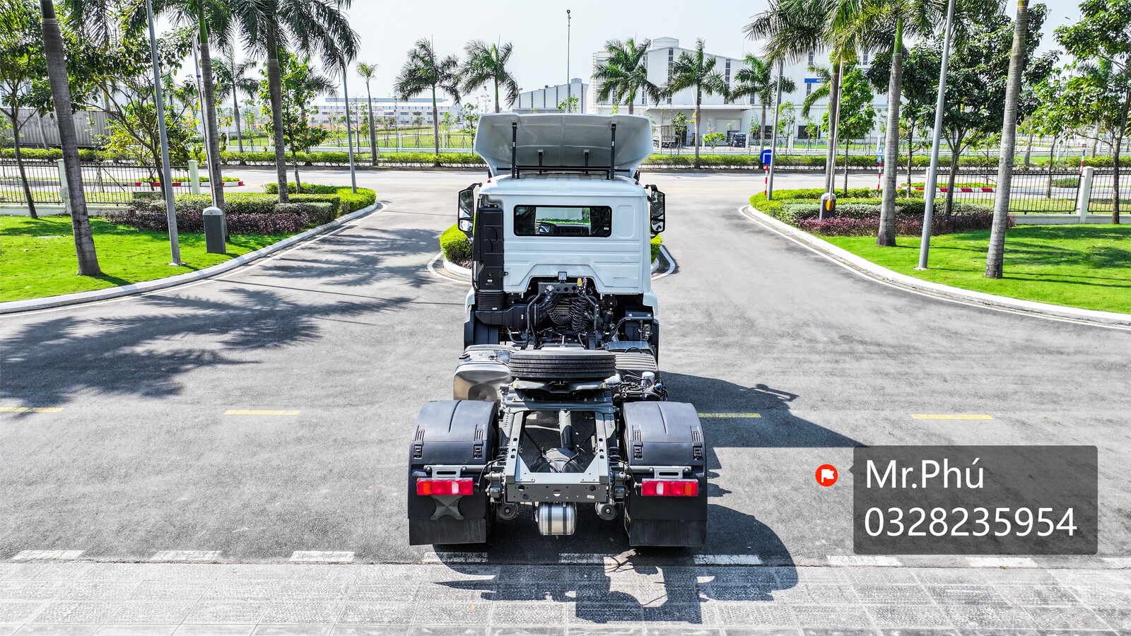 XE ĐẦU KÉO HOWO MAX 4x2 - ĐẦU KÉO HOWO SINOTRUCK NHẬP KHẨU