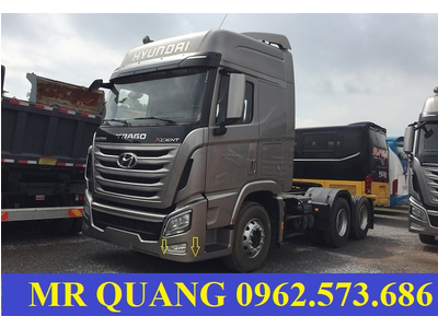 Ốp dưới mí đèn pha xe Hyundai Xcient