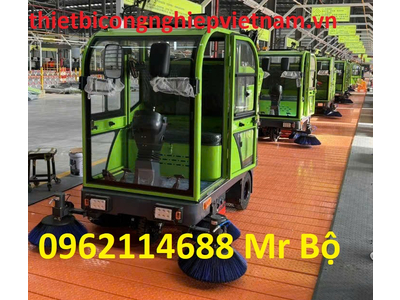 XE ĐIỆN QUÉT RÁC XD2000
