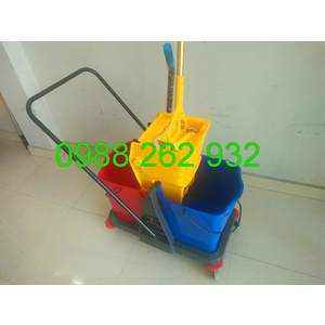 XE ÉP NƯỚC LAU SÀN NHÀ XƯỞNG