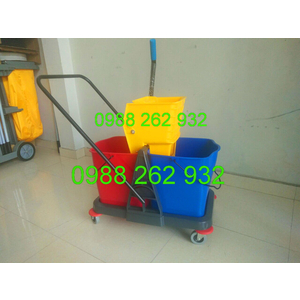 XE ÉP NƯỚC LAU SÀN NHÀ XƯỞNG