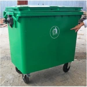 Xe gom đẩy rác 660L HDPE