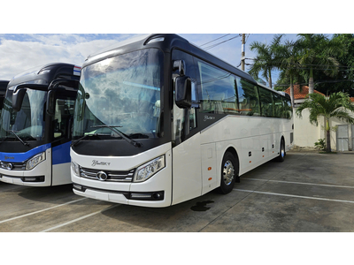 XE KHÁCH THACO 47 CHỖ TB120 BẢN ĐỦ MÁY 375Ps