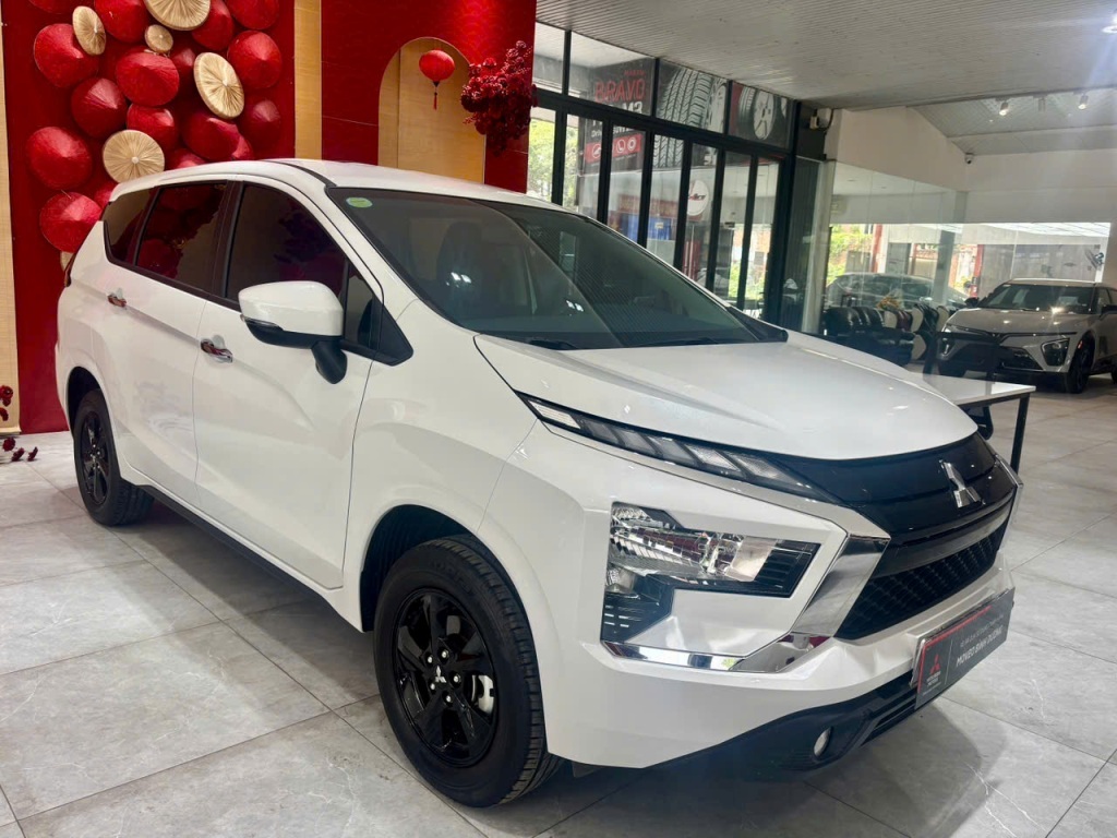 Xe LƯỚT Mitsubishi Xpander AT Eco 2025 màu trắng