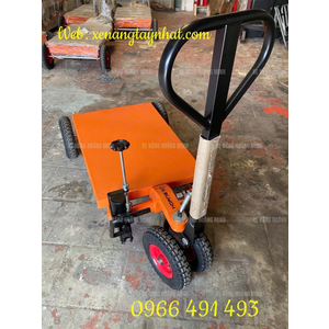 XE NÂNG BÀN 500KG SỬ DỤNG BÁNH HƠI