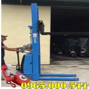Xe nâng bán tự động 1.5 tấn 2.5m Eoslift nhập khẩu giá rẻ nhất