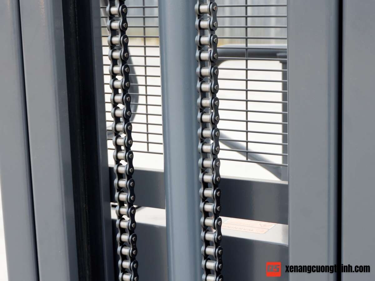 Xe nâng bán tự động 1.5 Tấn chính hãng QSLift