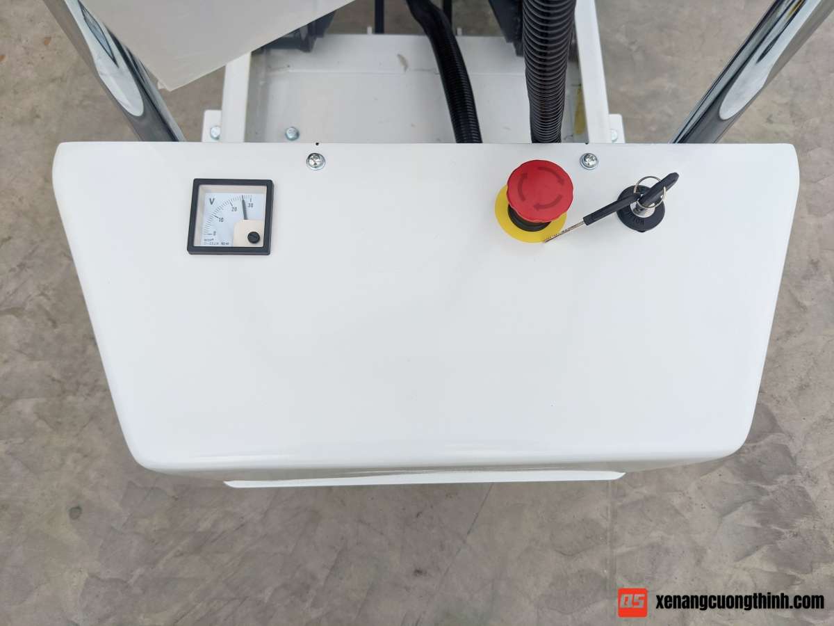 Bảng điều khiển và motor điện | Chi tiết xe nâng điện mini 200kg - 400kg EPS0415