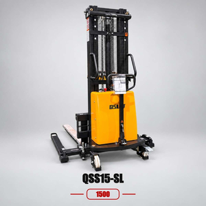 Xe nâng bán tự động chân rộng