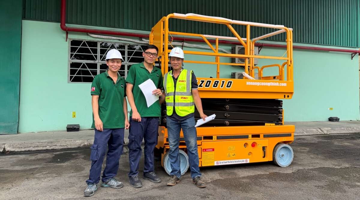 Mua Xe Nâng Người Chính Hãng Tại Cường Thịnh