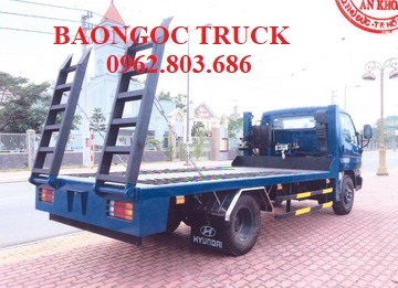 Xe nâng đầu chở máy công trình hyundai 6 tấn