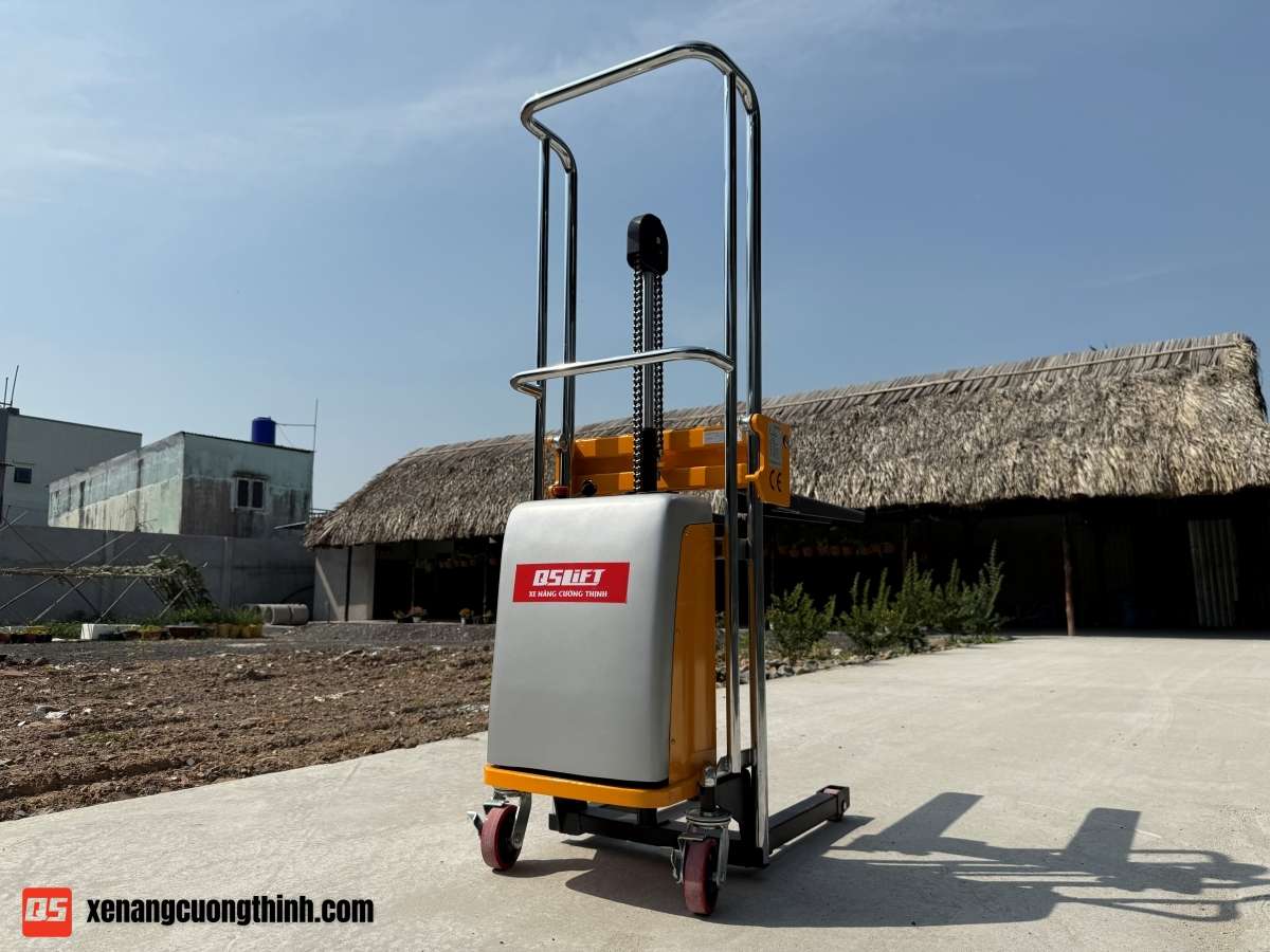 Xe Nâng Điện Bán Tự Động Mini 400kg — EPS0415