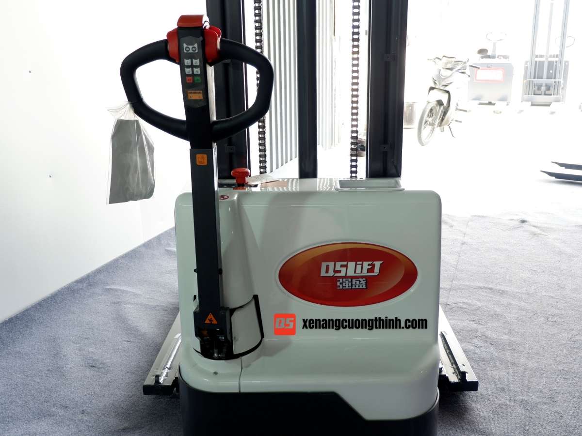 Bảng điều khiển xe nâng điện chân rộng 1.5 Tấn dùng cho pallet 2 mặt