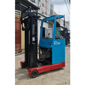 Xe nâng điện cũ đứng lái 1500kg nâng 4.7 mét TOYOTA