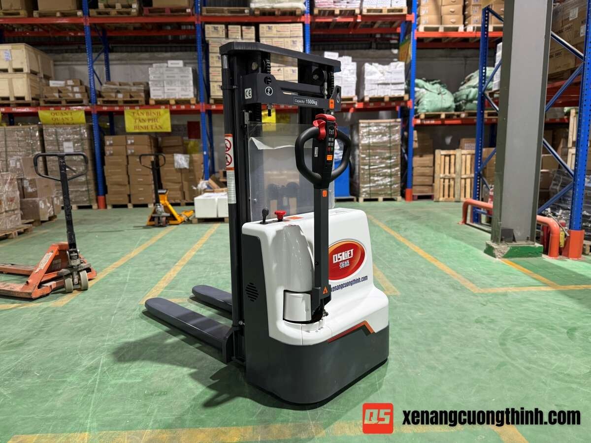 Xe Nâng Điện Stacker 1.5 Tấn Full Free Lift | QES15E-FFL