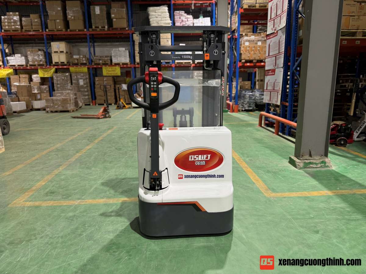 Xe Nâng Điện Cao Stacker 1.5 Tấn Full Free Lift | QSLift QES15E-FFL
