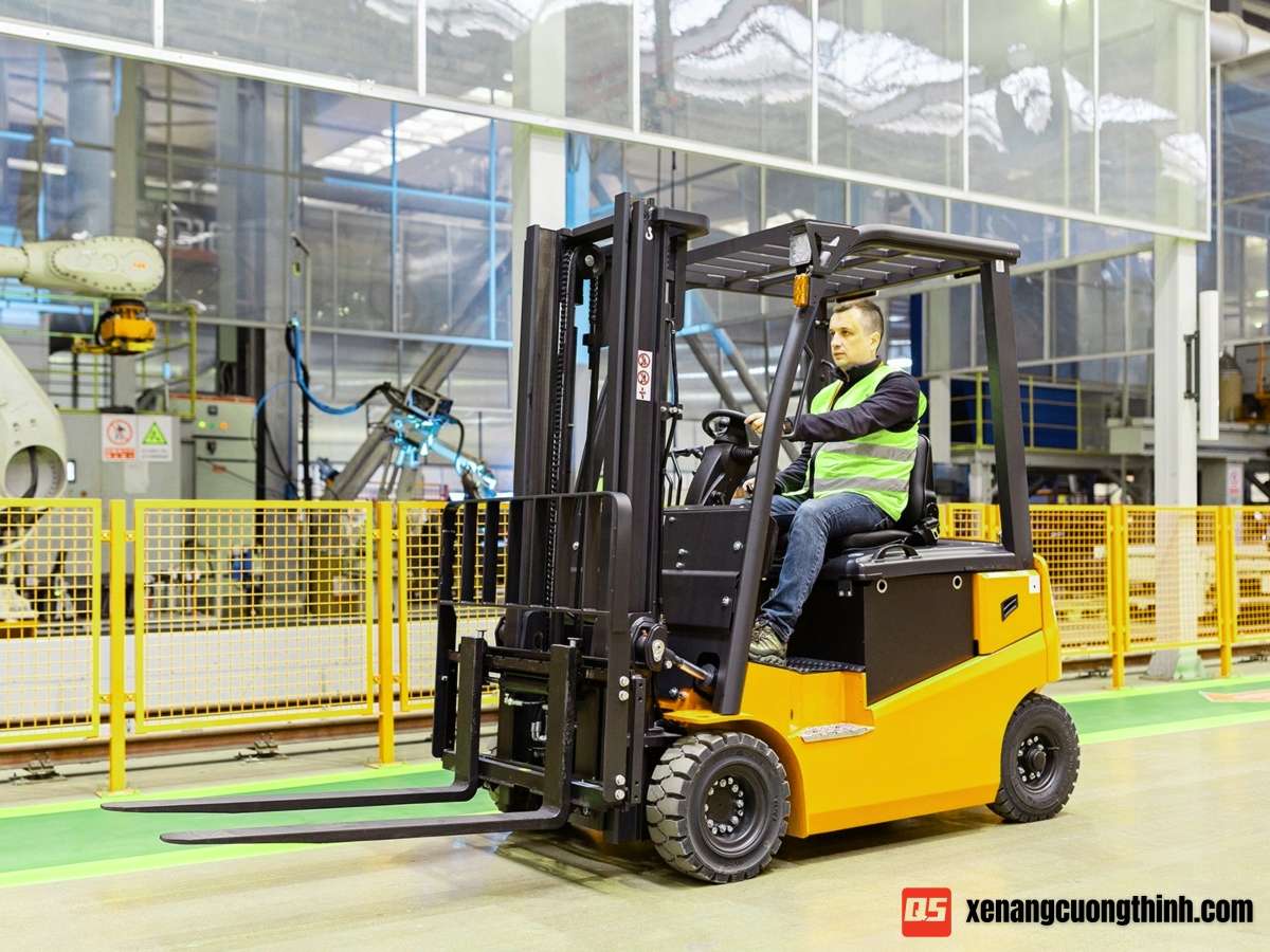Xe Nâng Điện Ngồi Lái 1.5 Tấn | Xe Nâng Cường Thịnh