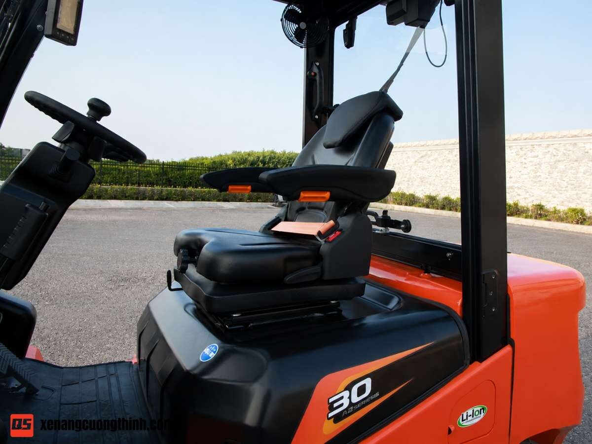 Xe Nâng Điện Ngồi Lái 3 Tấn Mới 100% - Full Option | Xe Nâng Cường Thịnh