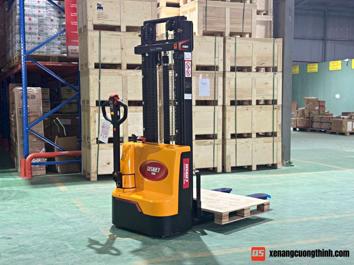 Xe nâng điện Stacker đi bộ lái 1.5 Tấn QSLift QES15E
