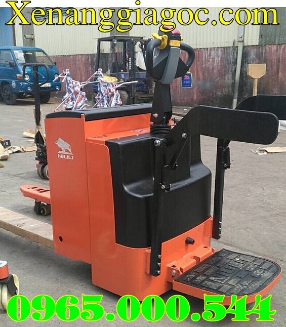 xe nâng điện thấp 2 tấn