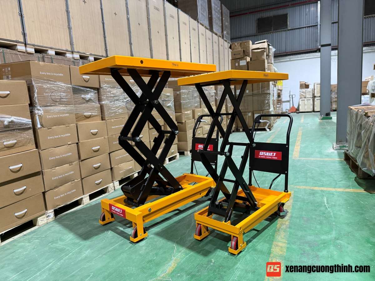Mua xe nâng mặt bàn thủy lực chính hãng giá tại kho ở đâu?