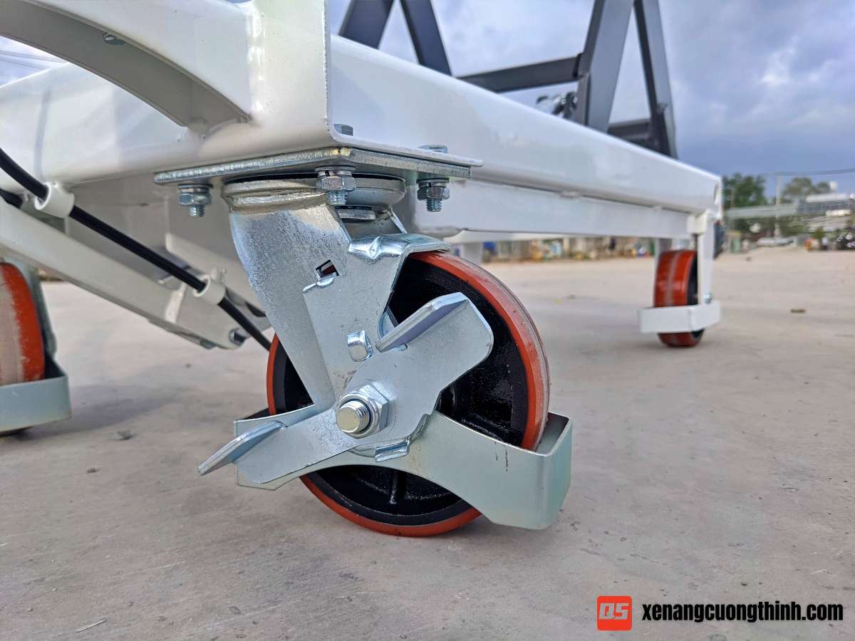 Xe Nâng Mặt Bàn 500kg
