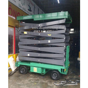 XE NÂNG NGƯỜI 300KG CAO 12 MÉT SAGOLIFTER