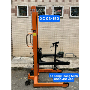 Xe nâng Hoàng Minh cung cấp xe nâng quay đổ phuy- xe nâng quay chiết phuy- xe nâng phuy giá rẻ tại HCM