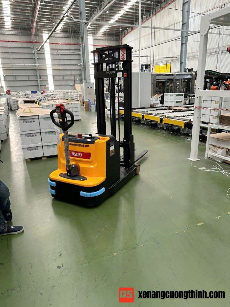 Xe Nâng Điện Stacker Có Đối Trọng QSLift QES10MCB | Xe Nâng Cường Thịnh