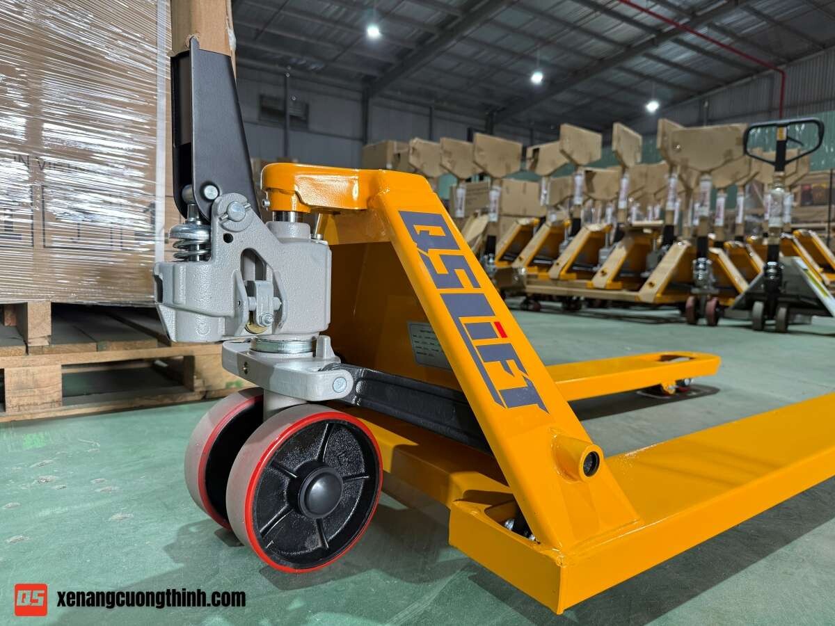 Xe nâng tay QSLift tải trọng 2.5 tấn