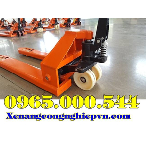 Xe nâng tay 5 tấn(5000 kg) nhập khẩu giá rẻ tận gốc.