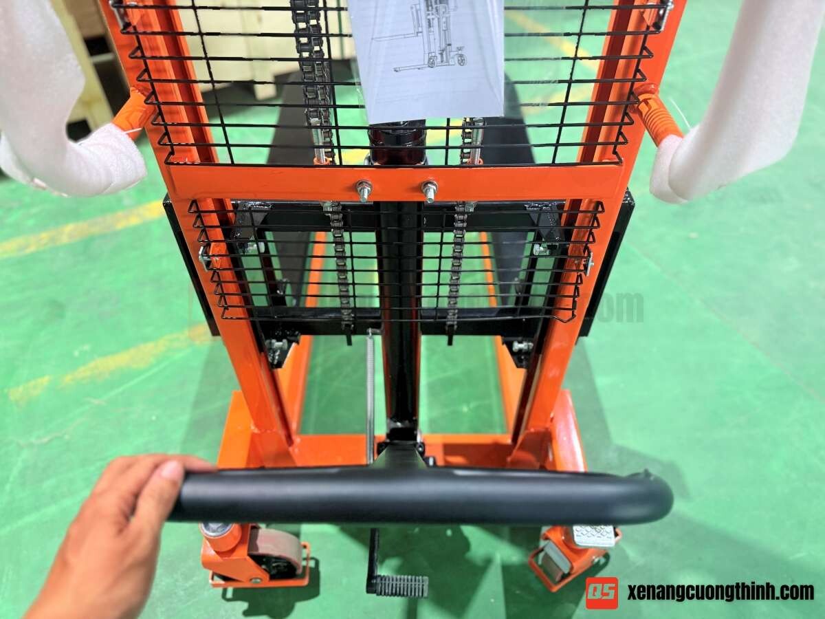 Xe Nâng Tay Cao 1 Tấn Chính Hãng | Xe Nâng Cường Thịnh