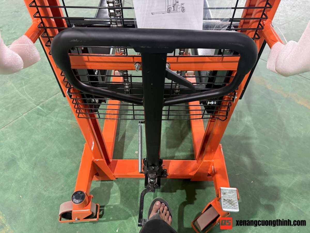 Xe Nâng Tay Cao 1 Tấn Chính Hãng | Xe Nâng Cường Thịnh