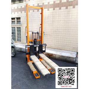 XE NÂNG TAY 1 TẤN NÂNG CAO 1 MÉT 5- HÀNG CHẤT LƯỢNG CAO