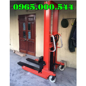 Xe nâng tay cao 3 tấn 1.6 mét giá rẻ nhập khẩu chính hãng.