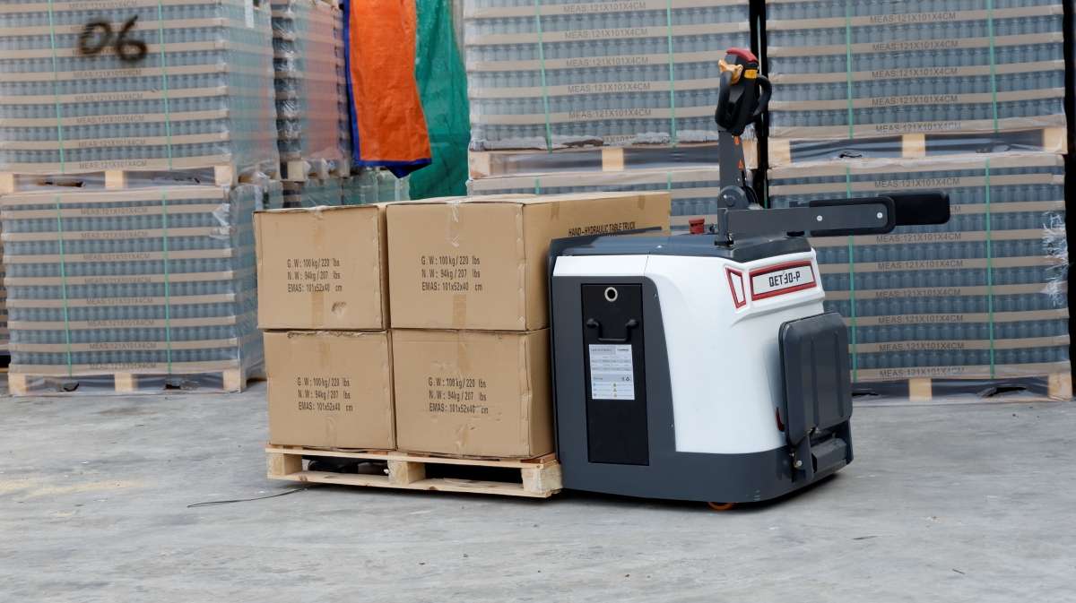 Xe nâng tay điện 3 Tấn có bệ lái