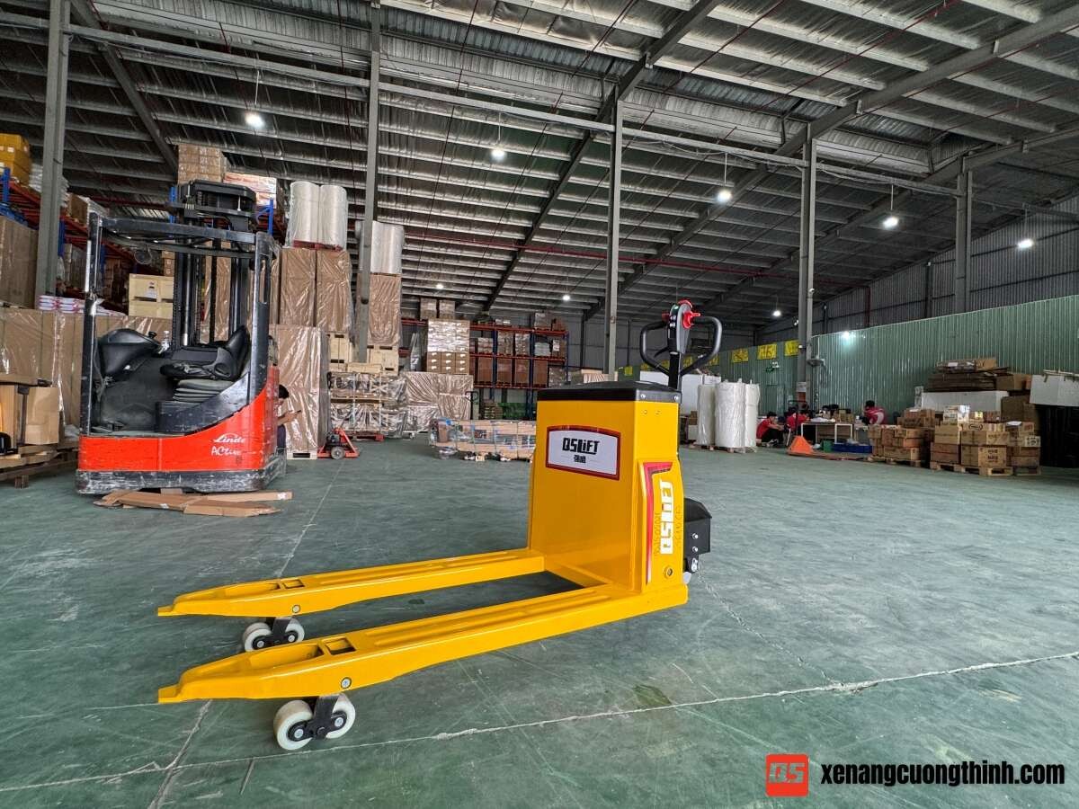 [HOT SALE 2025] Xe Nâng Tay Điện Thấp 3 Tấn Đi Bộ Lái