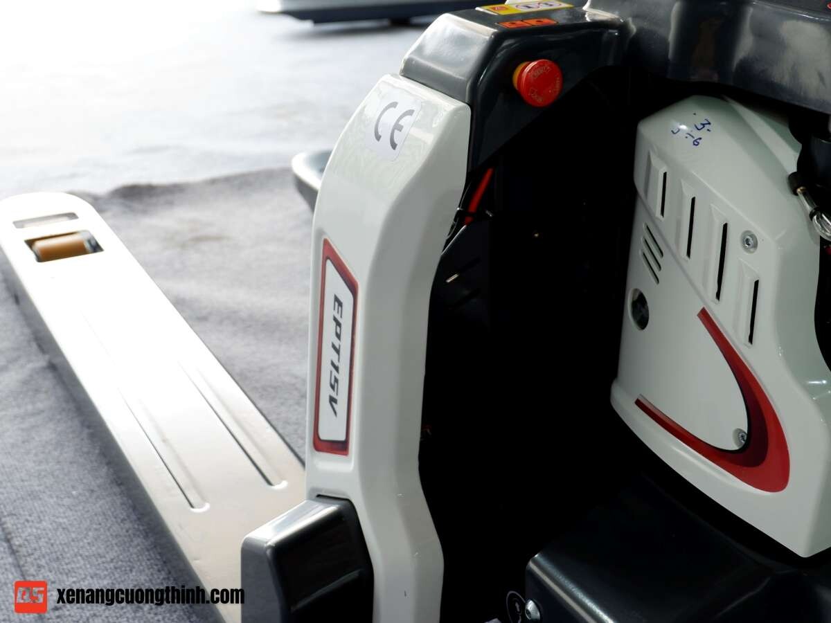 Xe nâng tay điện thấp 1.5 Tấn Lithium | EPT15V